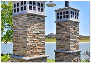 Whispering Lakes entrance columns